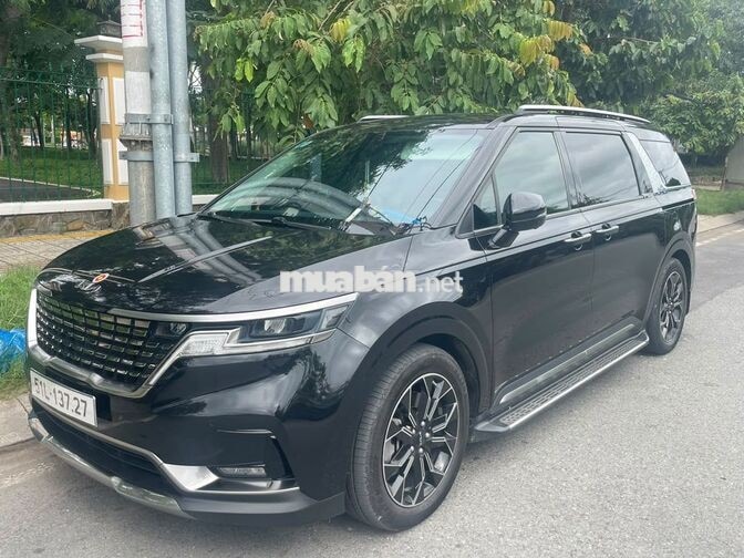 KIA CARNIVAL PREMIUM 2.2 DIESEL 2024 Đen