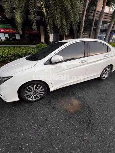 Honda City Top Trắng Tự động 5 chỗ