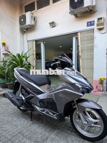 Honda Air Blade 125 2019 Bạc bóng
