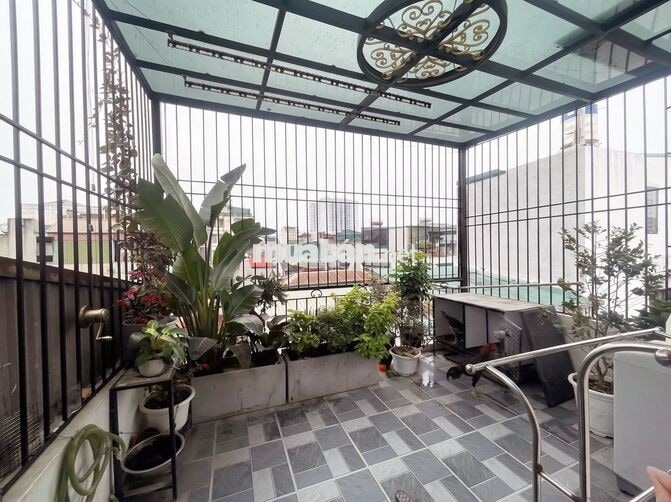 BÁN Nhà riêng 30m2 4 tầng 1 tum tại Trương Định