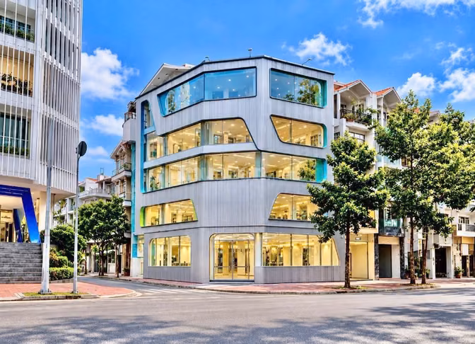 cho thuê nhà Góc 2 mặt tiền 93-95 nguyễn thị thập quận 7, DT:12,5x20m