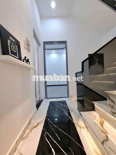 Bán Nhà đường Huỳnh Tấn phát giáp q7 hẻm xe hơi