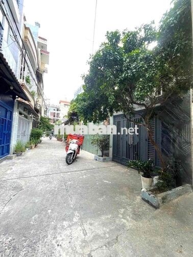 cho thuê nguyên căn 5.5tr/ tháng