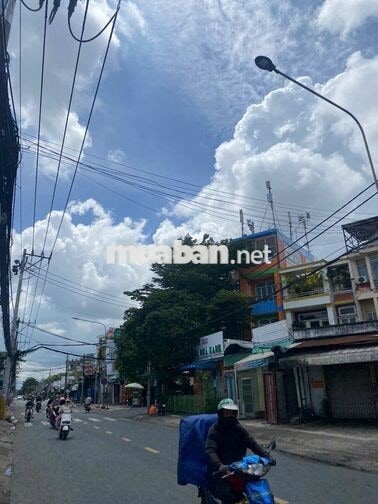 MTKD giáp Quận 6, DTSD: 5m x 26m. 2 Tầng, HĐT: 22 Triệu. Giá: 11.5 Tỷ
