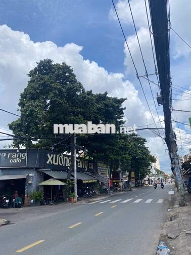 MTKD giáp Quận 6, DTSD: 5m x 26m. 2 Tầng, HĐT: 22 Triệu. Giá: 11.5 Tỷ