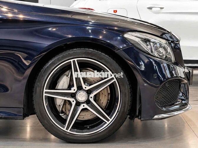 Mercedes-Benz C250 AMG 2016 Xanh