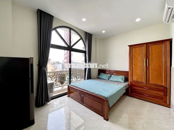 PHÒNG ĐẸP BAN CÔNG THOÁNG GẦN CHỢ HOÀNG HOA THÁM