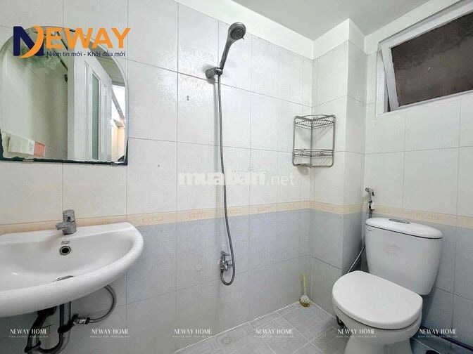 STUDIO MỚI XÂY - FULL NỘI THẤT - ĐI BỘ QUA ĐẠI HỌC CÔNG THƯƠNG 3 PHÚT