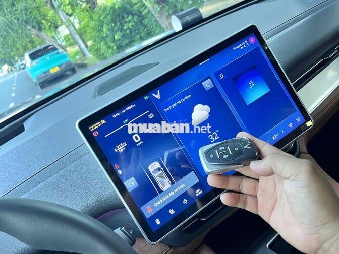Vinfast VF9 2025 Xám 4000km Điện