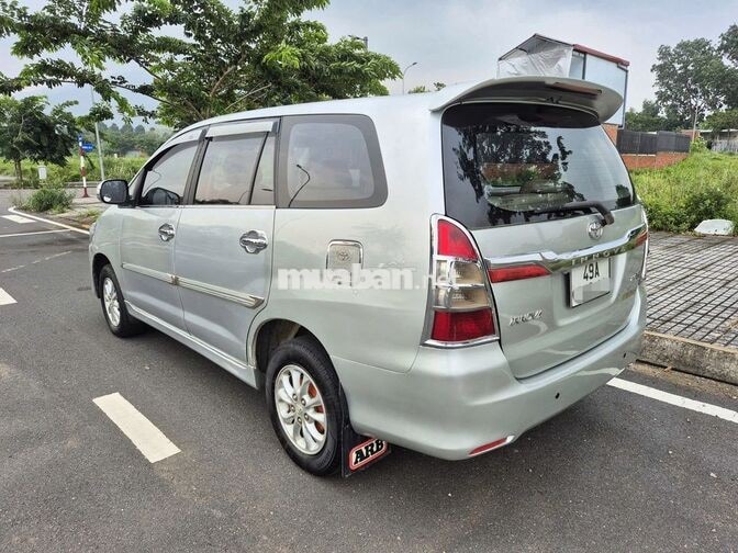 Toyota Innova 2014 8 chỗ Số Sàn