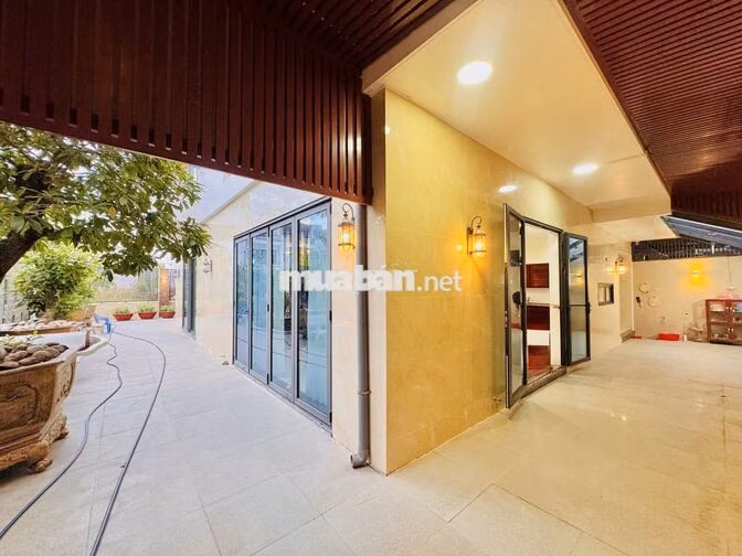NHÀ MỸ GIA - SÂN RỘNG - 4 PHÒNG NGỦ FULL NỘI THẤT