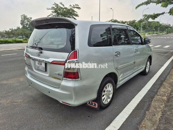 Toyota Innova 2014 8 chỗ Số Sàn