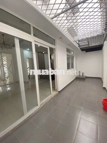 Cần cho thuê Biệt Thự HXT 6/3A Đ.Số 3 Cư Xá Lữ Gia P.15 Q.11