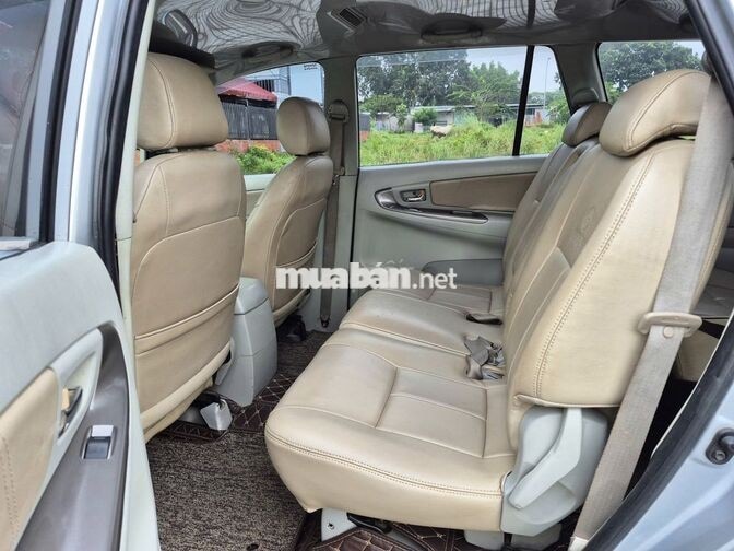 Toyota Innova 2014 8 chỗ Số Sàn