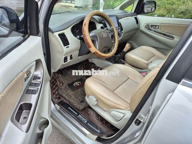 Toyota Innova 2014 8 chỗ Số Sàn
