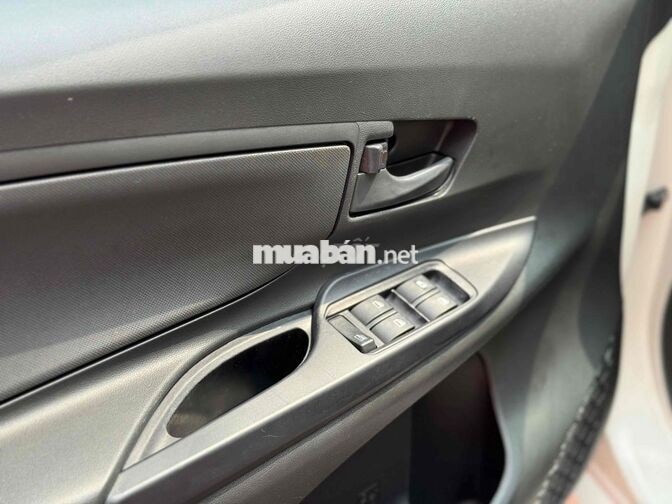Toyota Avanza 1.3MT 2020 Trắng