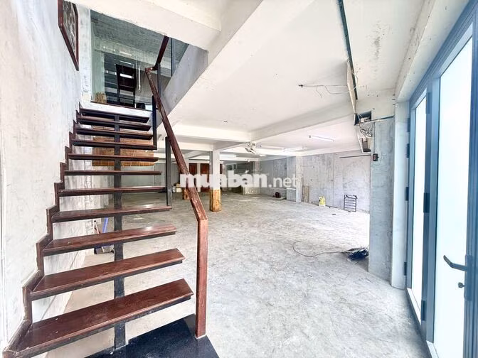 CHO THUÊ NHÀ KINH DOANH 4 TẦNG KHU BÀN CỜ TTTP GIÁ 39TRIỆU/THÁNG