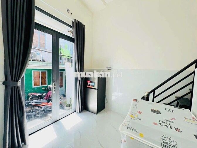 Căn hộ Duplex ban công - Gần Lotte Mart, Phú Mỹ Hưng, đh Ntt, RMIT...