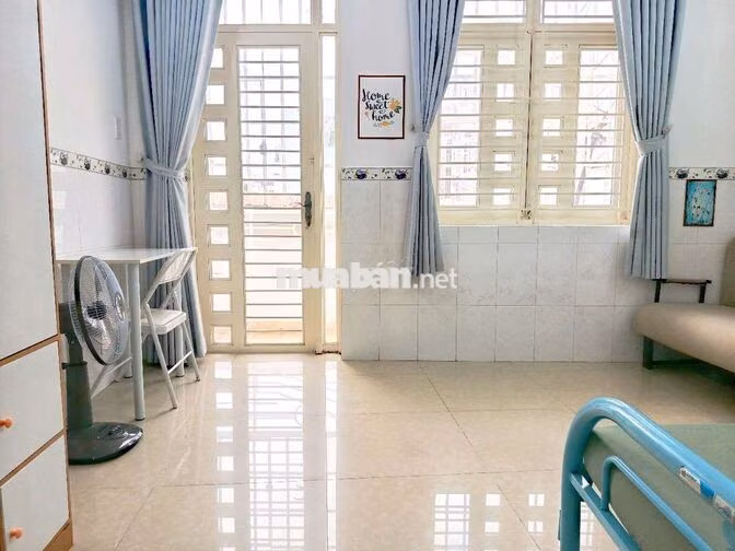 Phòng trọ mới, Full nội thất, ban công rộng thoáng - Chỉ cho NỮ thuê