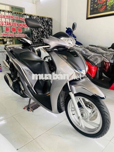 SH 150 ABS 2017 xe đẹp chuẩn zin có bán góp✅