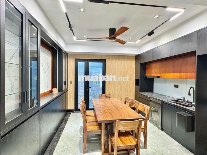 Nhà phố 4 tầng Thủ Đức - 55m2 - tâm điểm giao thương