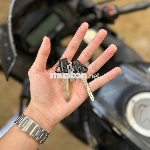 Yamaha R15 V4 VVA 2022 Đen 105 km