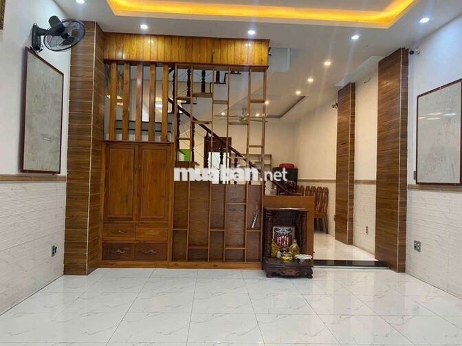 Cho thuê nhà 1 trệt 2 lầu gần thành phố mới Bình Dương dương