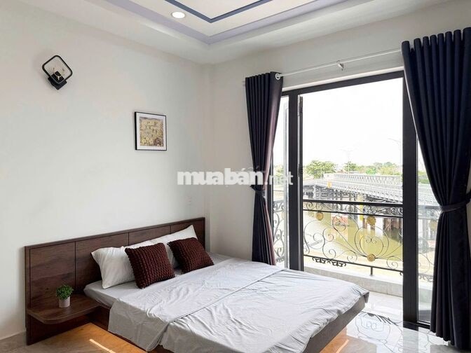 STUDIO BAN CÔNG FULL NỘI THẤT NGAY DƯƠNG QUẢNG HÀM - GẦN ĐH VLU, IUH