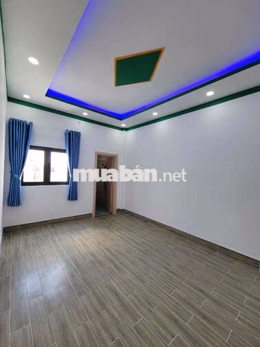 chính chủ kẹt tiền hạ giá căn này còn 3tỷ500 DT 5x20