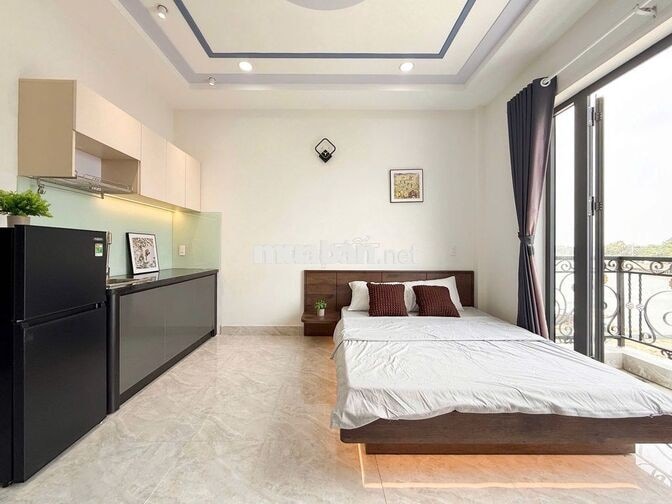 STUDIO BAN CÔNG FULL NỘI THẤT NGAY DƯƠNG QUẢNG HÀM - GẦN ĐH VLU, IUH