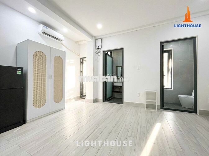 STUDIO BAN CÔNG FULL NỘI THẤT NGAY DƯƠNG QUẢNG HÀM - GẦN ĐH VLU, IUH
