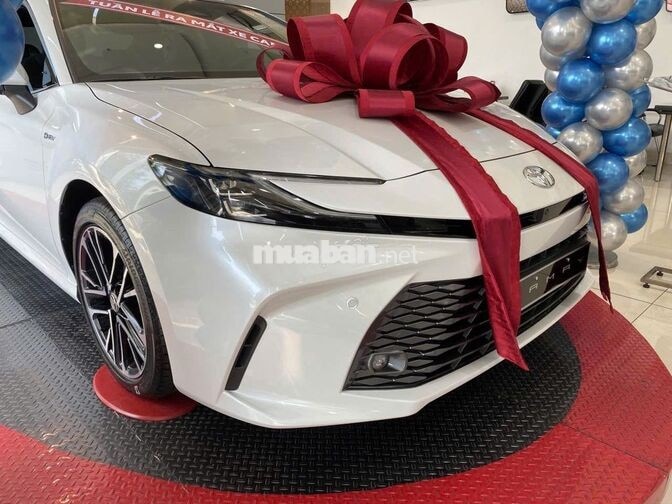 Toyota Camry Hybrid Trắng Xăng lai điện 2.5 HYBRID