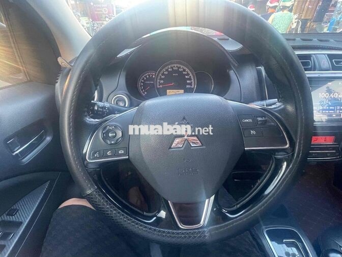 Mitsubishi Attrage 2022 Tự động Trắng