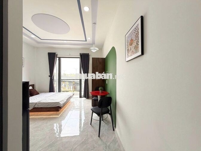 STUDIO BAN CÔNG FULL NỘI THẤT NGAY DƯƠNG QUẢNG HÀM - GẦN ĐH VLU, IUH