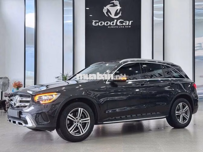Mercedes-Benz GLC 200 2022 Xám titan cực đẹp