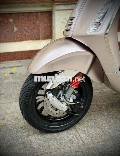 Piaggio Vespa Sprint Hồng Chính Chủ