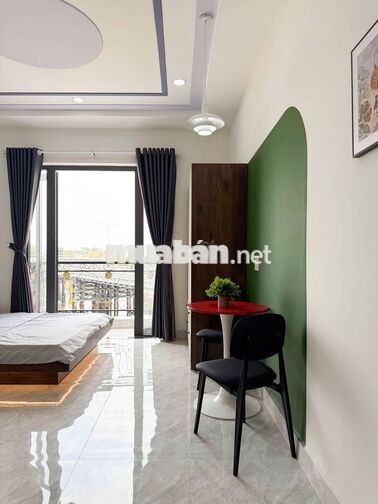 STUDIO BAN CÔNG FULL NỘI THẤT NGAY DƯƠNG QUẢNG HÀM - GẦN ĐH VLU, IUH