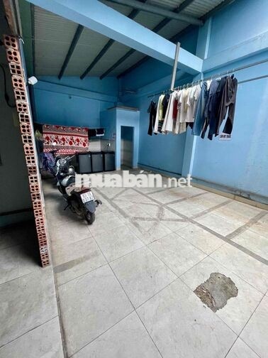 Phòng  Cửa Sổ Ngay 1172 Nguyễn Văn Quá