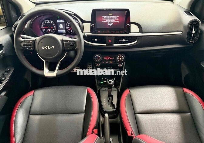 Kia Morning GT Line 2024 Vàng 4000 km