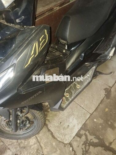 Honda Air Blade 125 2024 Đen Vàng