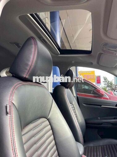 Kia Sonet Premium Xanh
