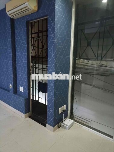 CHỦ GỞI BÁN NHÀ NHỎ VỊ TRÍ THUẬN TIỆN GIÁ RẺ