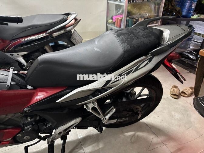 Bán xe chính chủ Winner X V2 ABS 2020 Đỏ bạc 
