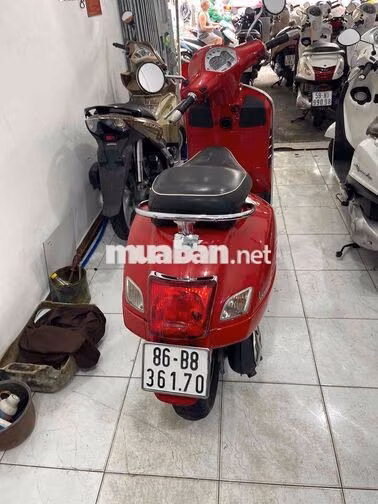 Piaggio Vespa GTS 125 2017 Đỏ