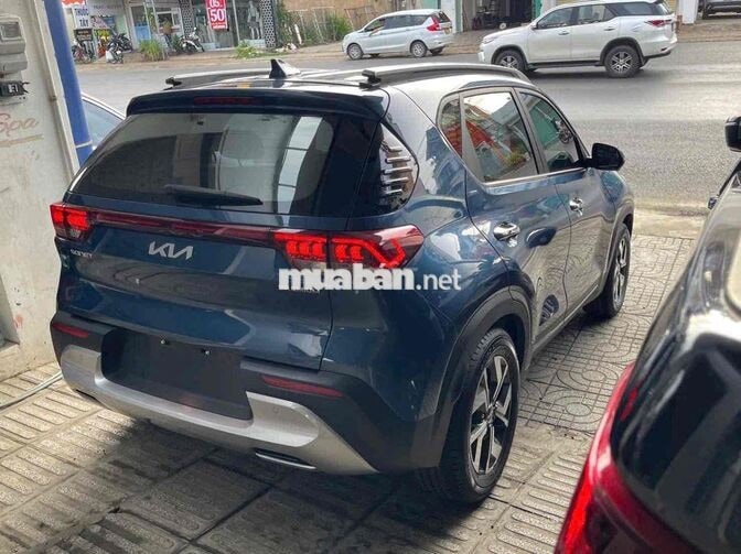Kia Sonet Premium Xanh