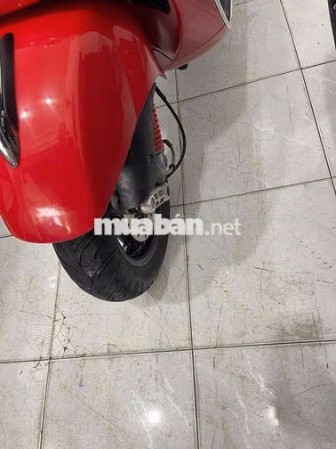 Piaggio Vespa GTS 125 2017 Đỏ