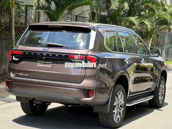 ✅Thanh lý Ford Everest 2025 Mới 100%