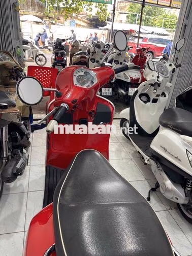 Piaggio Vespa GTS 125 2017 Đỏ