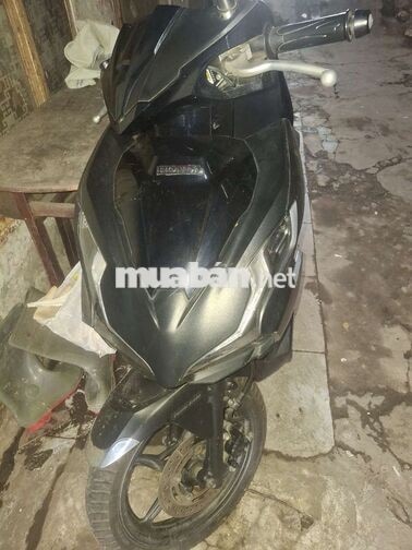 Honda Air Blade 125 2024 Đen Vàng