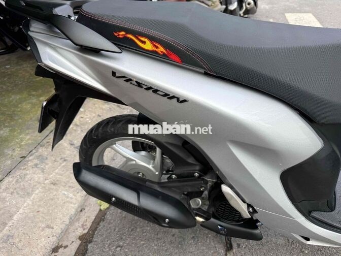 Honda Vision 2026 Thể thao Bạc
